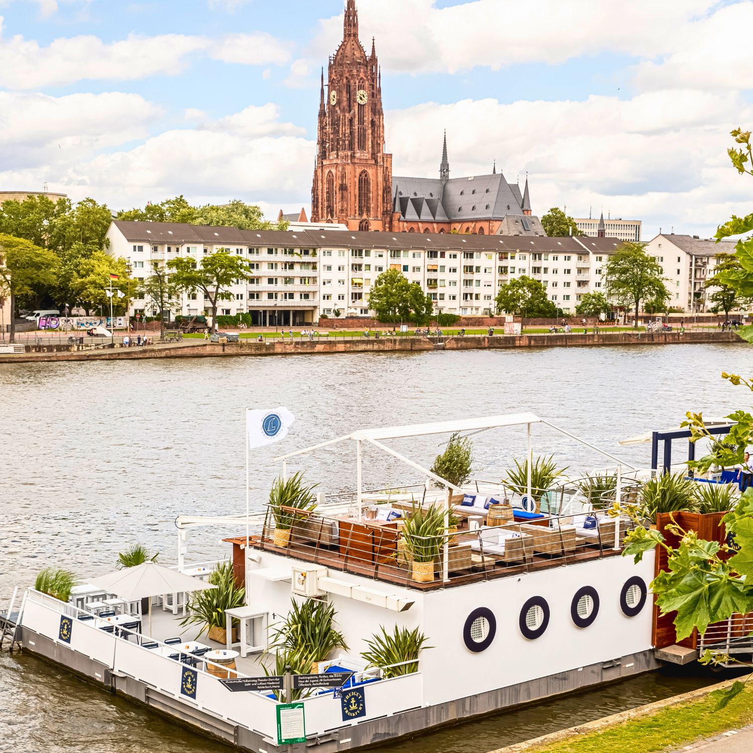 Frankfurt Roemer Freigut Frankfurt